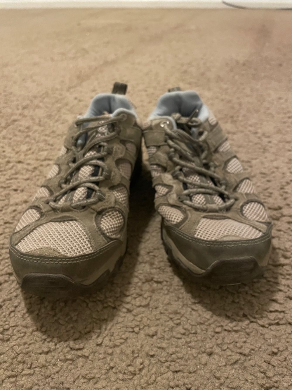Women’s Athletic Trail Shoes - Olive Gray